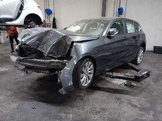 Sloopauto BMW 1-serie 1 serie (F20) Hatchback 5-drs 116i 1.6 16V (N13-B16A) [100kW]  (07-201=
1/02-2015) 2013