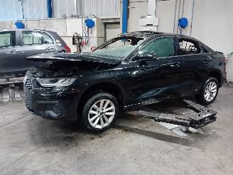 demontáž osobní automobily Audi A3 A3 Limousine (8YS) Sedan 1.0 30 TFSI 12V Mild Hybrid (DLAA) [81kW]  (0=
6-2020/...) 2023