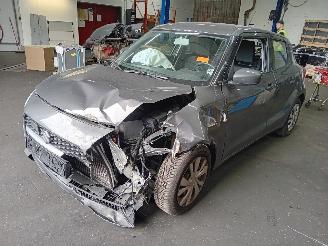 demontáž osobní automobily Suzuki Swift Swift (ZC/ZD) Hatchback 5-drs 1.2 Dual Jet 16V Smart Hybrid (K12D) [61=
kW]  (06-2020/...) 2021