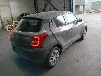 Suzuki Swift Swift (ZC/ZD) Hatchback 5-drs 1.2 Dual Jet 16V Smart Hybrid (K12D) [61=
kW]  (06-2020/...) picture 3