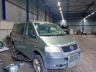 Volkswagen Transporter Transporter T5 Van 2.5 TDi (BNZ) [96kW]  (04-2003/11-2009) picture 2