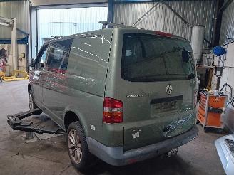 Volkswagen Transporter Transporter T5 Van 2.5 TDi (BNZ) [96kW]  (04-2003/11-2009) picture 4