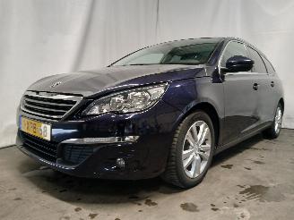 Peugeot 308 308 SW (L4/L9/LC/LJ/LR) Combi 5-drs 1.2 12V e-THP PureTech 130 (EB2DTS=
(HNY)) [96kW]  (03-2014/06-2021) picture 3