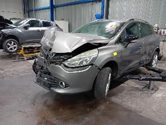 demontáž osobní automobily Renault Clio Clio IV Estate/Grandtour (7R) Combi 5-drs 1.5 Energy dCi 90 FAP (K9K-6=
08(K9K-B6)) [66kW]  (11-2012/08-2021) 2015