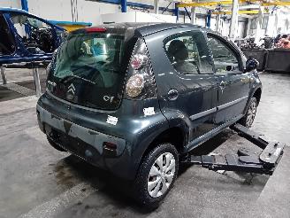 Citroën C1 C1 Hatchback 1.0 12V (1KR-FE(CFB)) [50kW]  (06-2005/09-2014) picture 3