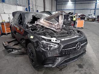 Mercedes E-klasse E (W213) Sedan E-300 e 2.0 Turbo 16V (M274.920) [235kW]  (11-2018/10-2=
023) picture 2