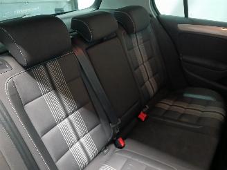 Volkswagen Golf Golf VI (5K1) Hatchback 1.2 TSI (CBZA) [63kW]  (05-2010/11-2012) picture 9