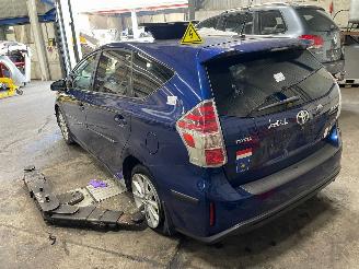 Toyota Prius Prius Plus (ZVW4) MPV 1.8 Hybrid 16V (2ZRFXE) [100kW]  (05-2011/...) picture 2