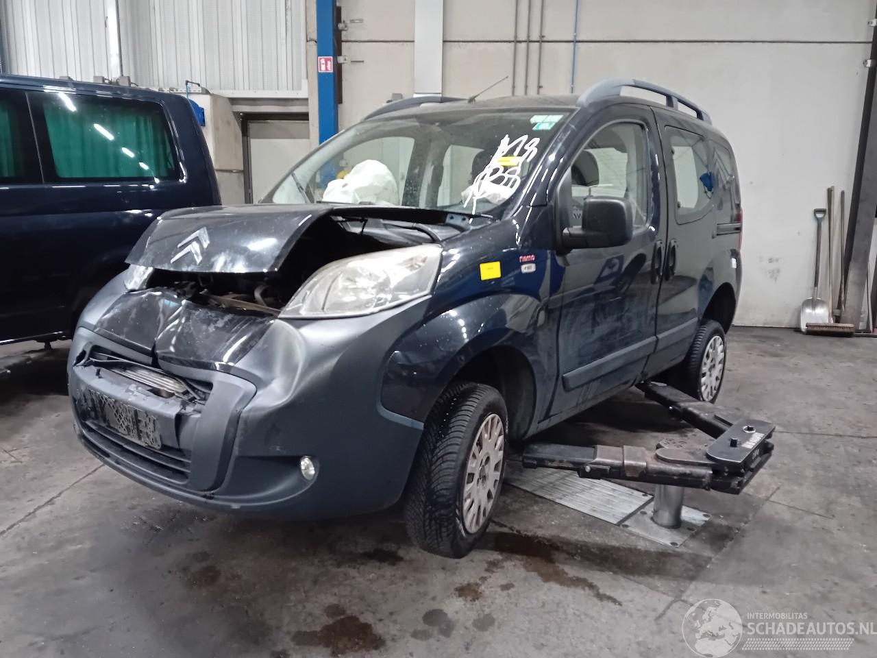 Citroën Nemo Nemo Combi (AJ) MPV 1.4 (TU3A/L5(KFV)) [54kW]  (04-2009/...)