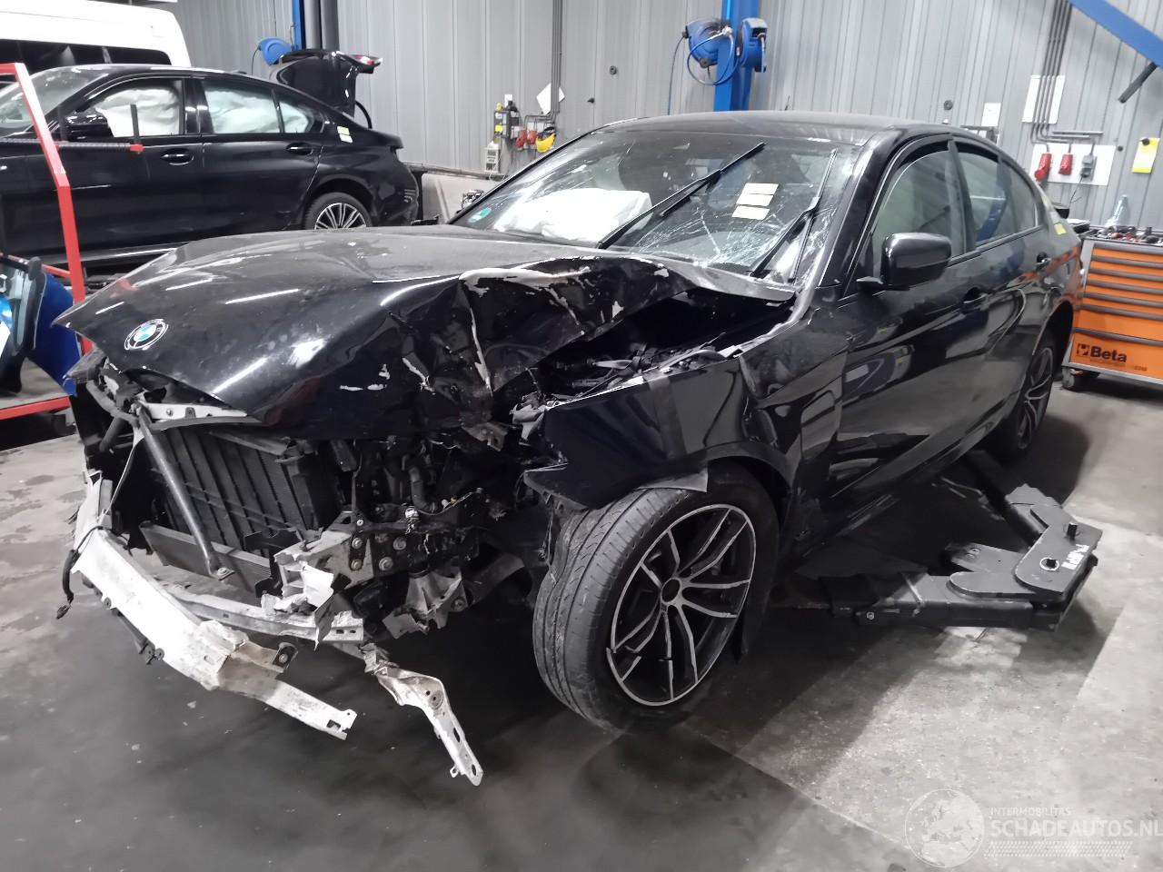 BMW 5-serie 5 serie (G30) Sedan 530e Plug-in Hybrid (B48-B20A) [215kW]  (07-2020/0=
6-2023)