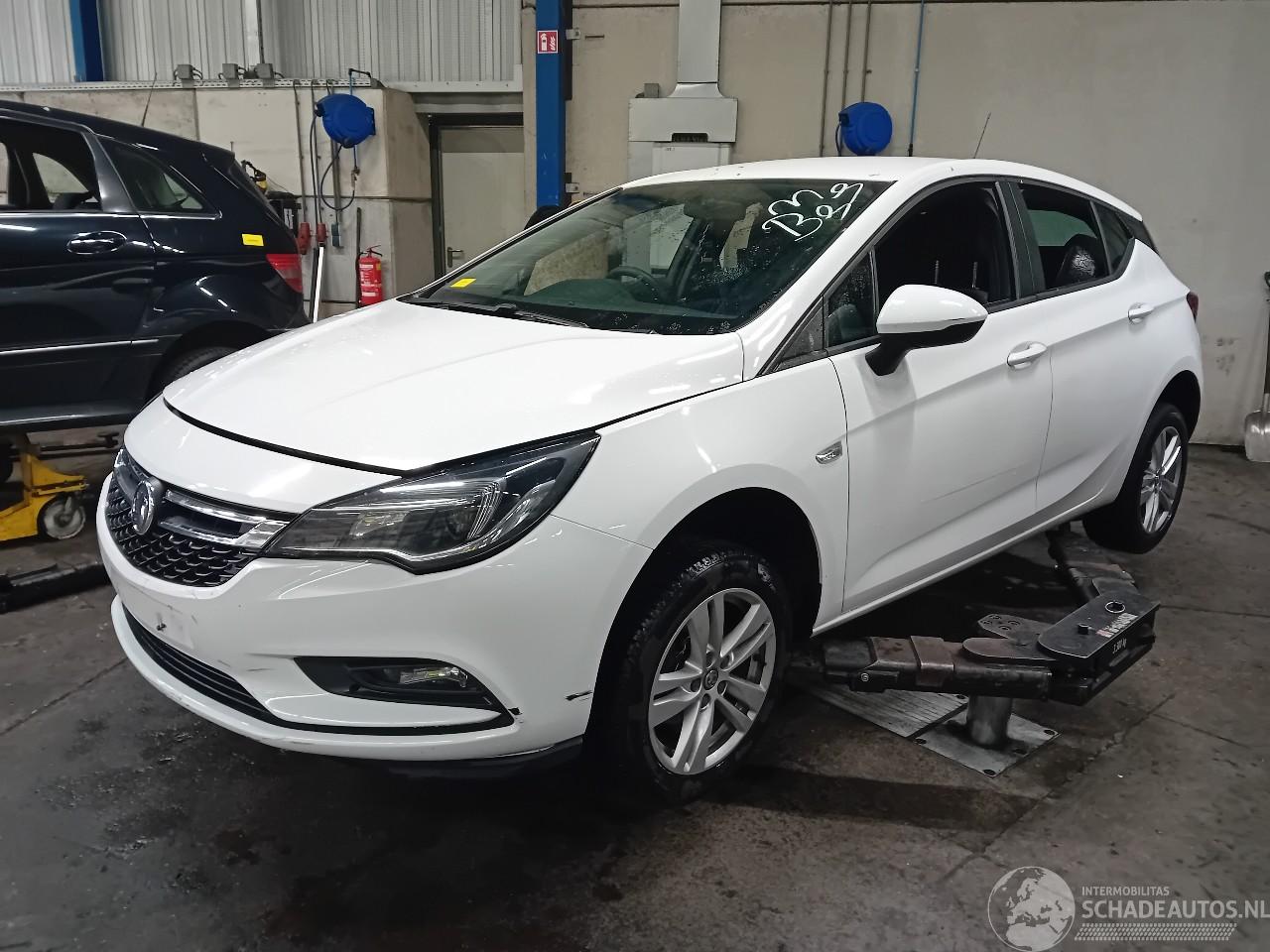 Opel Astra Astra K Hatchback 5-drs 1.6 CDTI 110 16V (B16DTU(Euro 6)) [81kW]  (02-=
2016/...)