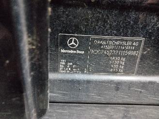 Mercedes B-klasse B (W245) Hatchback 1.7 B-170 16V (M266.940) [85kW]  (03-2005/11-2011) picture 6