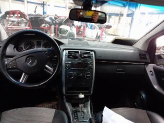 Mercedes B-klasse B (W245) Hatchback 1.7 B-170 16V (M266.940) [85kW]  (03-2005/11-2011) picture 5