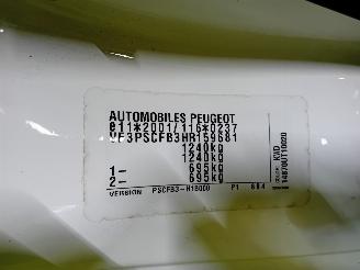 Peugeot 108 108 Hatchback 1.0 12V (1KRFE(CFB)) [51kW]  (05-2014/...) picture 6