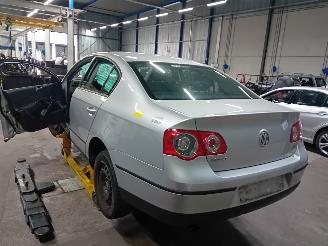 Volkswagen Passat Passat (3C2) Sedan 1.4 TSI 16V (CAXA(Euro 5)) [90kW]  (05-2007/07-2010=
) picture 4