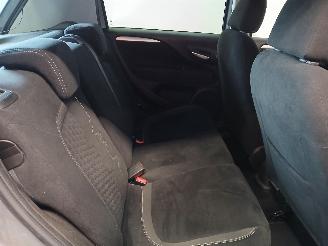 Fiat Punto Punto III (199) Hatchback 0.9 TwinAir (312.A.2000) [63kW]  (03-2012/..=
=2E) picture 7