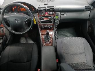 Mercedes C-klasse C Combi (S203) Combi 1.8 C-180K 16V (M271.946) [105kW]  (05-2002/08-20=
07) picture 10
