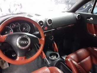 Audi TT TT Roadster (8N9) Cabrio 1.8 20V Turbo (AUQ) [132kW]  (10-1999/02-2007=
) picture 5