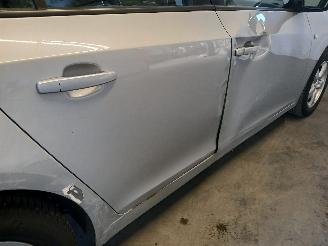 Chevrolet Cruze Cruze (300) Sedan 1.8 16V VVT (F18D4(Euro 5)) [104kW]  (05-2009/12-201=
5) picture 18