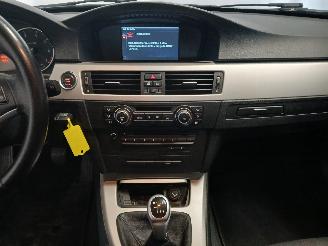 BMW 3-serie 3 serie Touring (E91) Combi 318i 16V (N43-B20A) [105kW]  (05-2007/05-2=
012) picture 17