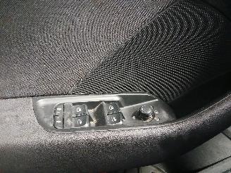 Audi A3 A3 Sportback (8VA/8VF) Hatchback 5-drs 1.2 TFSI 16V (CJZA(Euro 5)) [77=
kW]  (05-2013/03-2020) picture 16