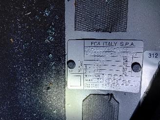 Fiat 500 500 (312) Hatchback 0.9 TwinAir 85 (312.A.2000) [63kW]  (07-2010/...) picture 6
