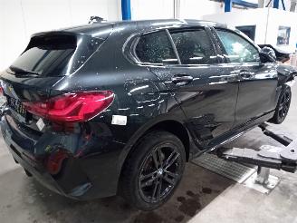 BMW 1-serie 1 serie (F40) Hatchback 118i 1.5 TwinPower 12V (B38-A15A) [103kW]  (07=
-2019/...) picture 3