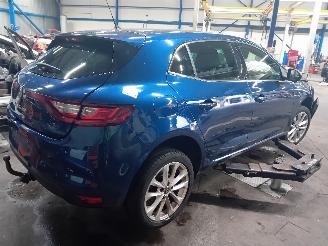 Renault Mégane Megane IV (RFBB) Hatchback 5-drs 1.2 Energy TCE 130 (H5F-408(H5F-F4)) =
[97kW]  (11-2015/...) picture 3