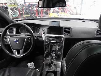 Volvo V-60 V60 I (FW/GW) Combi 2.4 D6 20V Plug-in Hybrid AWD (D82PHEV) [206kW]  (=
06-2012/12-2015) picture 5