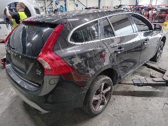 Volvo V-60 V60 I (FW/GW) Combi 2.4 D6 20V Plug-in Hybrid AWD (D82PHEV) [206kW]  (=
06-2012/12-2015) picture 3