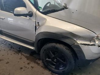 Dacia Duster Duster (HS) SUV 1.6 16V (K4M-690(K4M-F6)) [77kW]  (04-2010/01-2018) picture 23