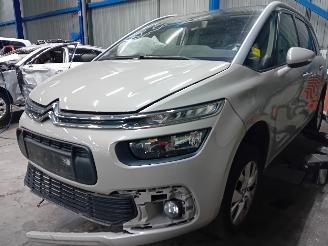 demontáž osobní automobily Citroën  Grand C4 Spacetourer (3A) MPV 1.2 12V PureTech 130 (EB2DTS(HNY)) [96kW=
]  (04-2018/...) 2015