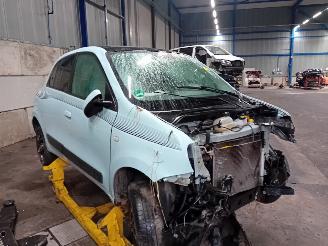 Renault Twingo Twingo III (AH) Hatchback 5-drs 1.0 SCe 70 12V (H4D-400(H4D-A4)) [52kW=
]  (09-2014/...) picture 2