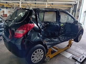 Hyundai I-20 i20 Hatchback 1.2i 16V (G4LA) [57kW]  (09-2008/12-2012) picture 3