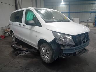 Mercedes Vito Vito Tourer (447.7) Bus 1.6 111 CDI 16V (OM622.951) [84kW]  (10-2014/.=
=2E.) picture 2