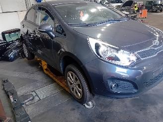 Kia Rio Rio III (UB) Hatchback 1.1 CRDi VGT 12V (D3FA) [55kW]  (09-2011/12-201=
7) picture 2