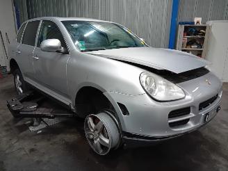 Porsche Cayenne Cayenne (9PA) SUV 4.5 S V8 32V (M48.00) [250kW]  (09-2002/09-2007) picture 2