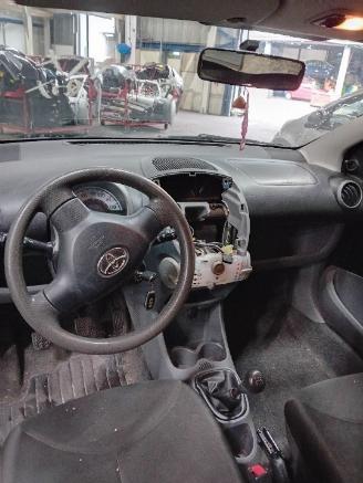 Toyota Aygo Aygo (B10) Hatchback 1.0 12V VVT-i (1KR-FE) [50kW]  (07-2005/05-2014) picture 5