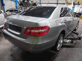 Mercedes E-klasse E (W212) Sedan E-350 CDI BlueEfficiency 3.0 V6 24V (OM642.852) [195kW]=
  (03-2011/12-2015) picture 3