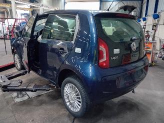 Volkswagen Up! Up! (121) Hatchback 1.0 12V 60 (CHYA) [44kW]  (08-2011/08-2020) picture 4