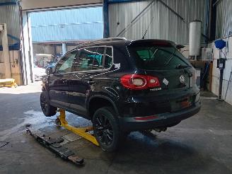 Volkswagen Tiguan Tiguan (5N1/2) SUV 1.4 TSI 16V 4Motion (BWK(Euro 5)) [110kW]  (09-2007=
/07-2018) picture 4