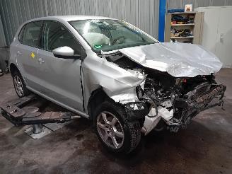 Volkswagen Polo Polo V (6R) Hatchback 1.2 TSI (CBZC(Euro 5)) [66kW]  (05-2011/05-2014)= picture 2