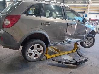 Opel Antara Antara (LA6) SUV 2.4 16V 4x4 (Z24XED(Euro 4)) [104kW]  (07-2006/12-201=
1) picture 3