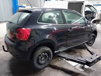 Volkswagen Polo Polo V (6R) Hatchback 1.2 TDI 12V BlueMotion (CFWA(Euro 5)) [55kW]  (1=
0-2009/05-2014) picture 3