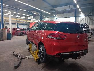 Renault Clio Clio IV Estate/Grandtour (7R) Combi 5-drs 0.9 Energy TCE 90 12V (H4B-4=
00(H4B-A4)) [66kW]  (01-2013/08-2021) picture 4