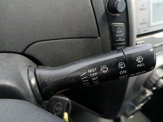 Toyota Yaris Yaris II (P9) Hatchback 1.3 16V VVT-i (2SZFE) [64kW]  (08-2005/11-2010=
) picture 15