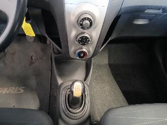 Toyota Yaris Yaris II (P9) Hatchback 1.3 16V VVT-i (2SZFE) [64kW]  (08-2005/11-2010=
) picture 18