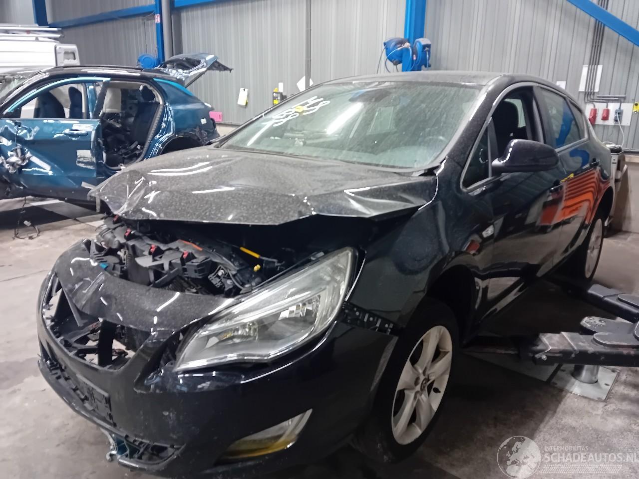 Opel Astra Astra J (PC6/PD6/PE6/PF6) Hatchback 5-drs 1.4 16V ecoFLEX (A14XER(Euro=
 5)) [74kW]  (12-2009/10-2015)