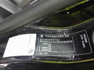 Volkswagen Up! Up! (121) Hatchback 1.0 12V 60 (CHYA) [44kW]  (08-2011/08-2020) picture 6