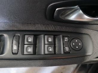 Renault Scenic Grand Scénic III (JZ) MPV 1.4 16V TCe 130 (H4J-700(H4J-A7)) [96kW]  =
(02-2009/12-2016) picture 13